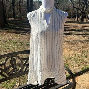 NWOT CHICOS BLOUSE ……….201C